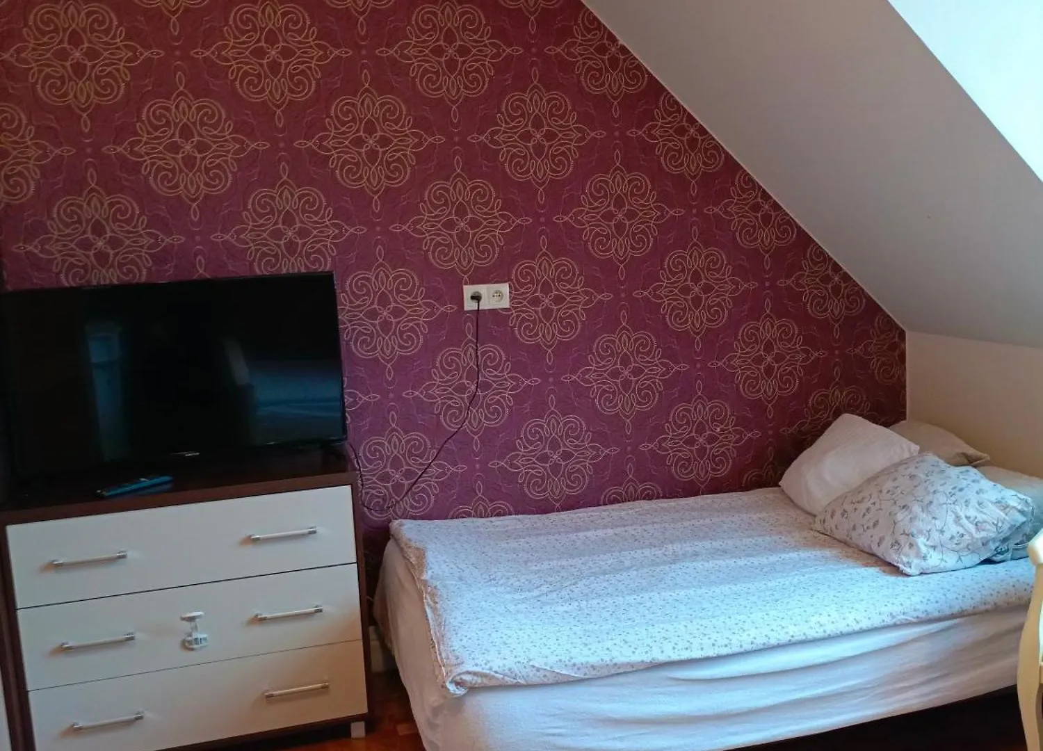 Bed & Breakfast Dwor Pod Rozami Bed and Breakfast Smolec Polen
