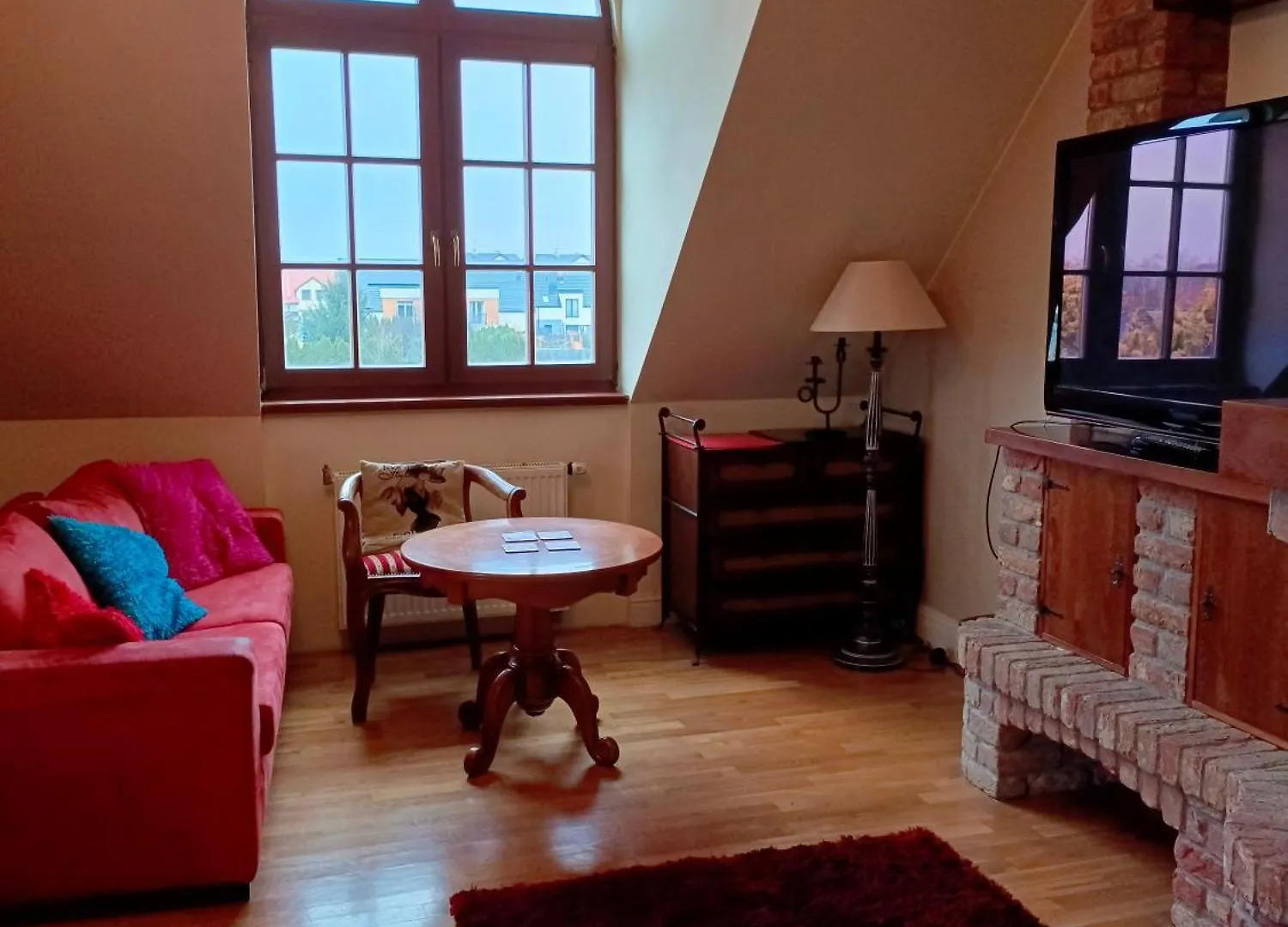 Dwor Pod Rozami Bed and Breakfast Smolec 0*,  Polen